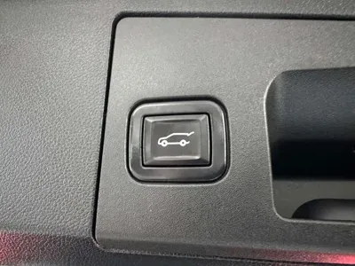 Cadillac XT4 2020, 85900 км, за 11771.4 USD - фото 10