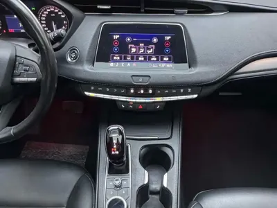 Cadillac XT4 2020, 85900 км, за 11771.4 USD - фото 17