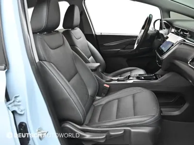 ChevroletGMDaewoo Bolt EV 2022, 105005 км, за 12931.6 USD - фото 10