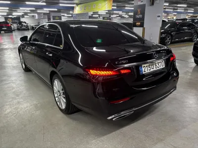 Mercedes-Benz E-Class 2022, 79000 км, за 24614.17 USD