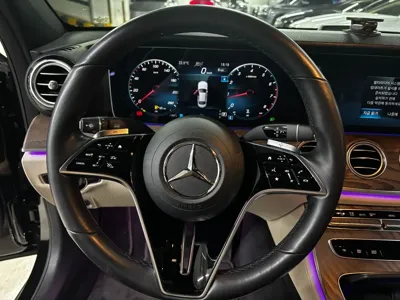 Mercedes-Benz E-Class 2022, 79000 км, за 24614.17 USD - фото 6