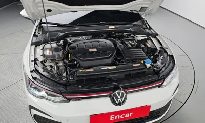 Volkswagen Golf 2024, 17987 км, за 23878.88 USD - фото 6