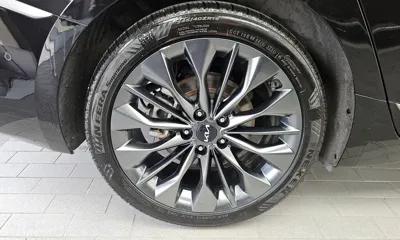 Kia K8 2023, 115096 км, за 15146.58 USD