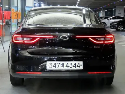 Renault-KoreaSamsung SM6 2021, 106976 км, за 6514.66 USD