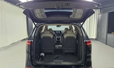 Kia Canival 2023, 21646 км, за 26388.34 USD - фото 20