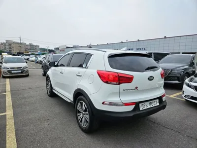 Kia Sportage 2015, 95692 км, за 5600.05 USD