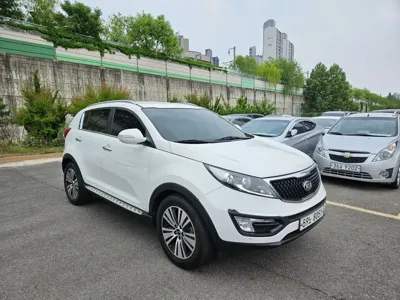 Kia Sportage 2015, 95692 км, за 5600.05 USD