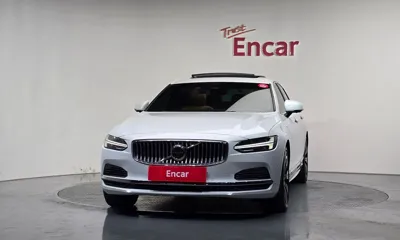 Volvo S90 2023, 29414 км, за 32899.04 USD