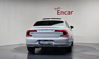 Volvo S90 2023, 29414 км, за 32899.04 USD