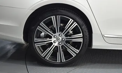 Volvo S90 2023, 29414 км, за 32899.04 USD
