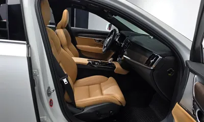 Volvo S90 2023, 29414 км, за 32884.01 USD - фото 26