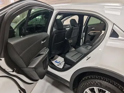 Cadillac XT4 2021, 29000 км, за 14203.13 USD - фото 12