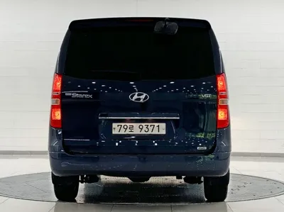 Hyundai Starex 2016, 94345 км, за 8998.95 USD