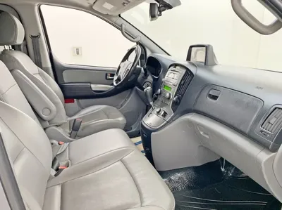 Hyundai Starex 2016, 94345 км, за 8998.95 USD - фото 15