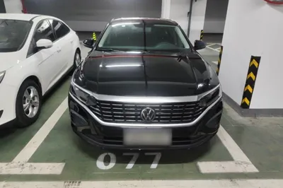 Volkswagen Passat 2025, 51500 км, за 16639 USD