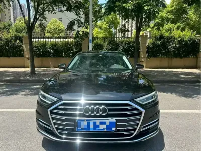 Audi A8 2019, 73000 км, за 39605.67 USD