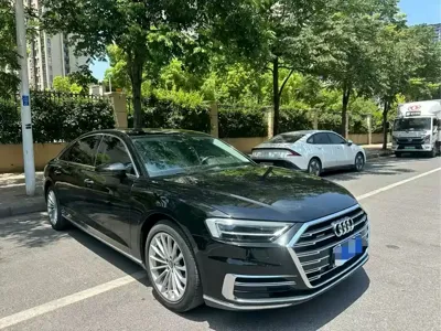 Audi A8 2019, 73000 км, за 39605.67 USD