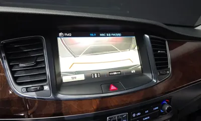 Hyundai Equus 2013, 143982 км, за 5616.12 USD - фото 15