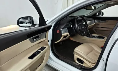 Jaguar XF 2016, 157195 км, за 4221.97 USD - фото 10