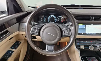 Jaguar XF 2016, 157195 км, за 4221.97 USD - фото 13