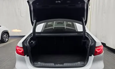 Jaguar XF 2016, 157195 км, за 4221.97 USD - фото 20