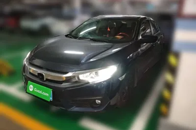 Honda Civic · 2016 год