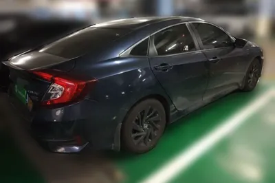 Honda Civic 2016, 52300 км, за 9053 USD - фото 6