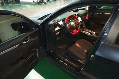Honda Civic 2016, 52300 км, за 9053 USD - фото 16