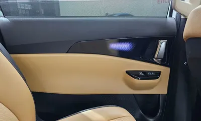 Kia Canival 2023, 20888 км, за 20480.5 USD - фото 25