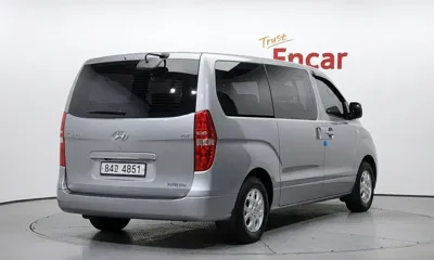 Hyundai Starex 2015, 155747 км, за 5846.03 USD