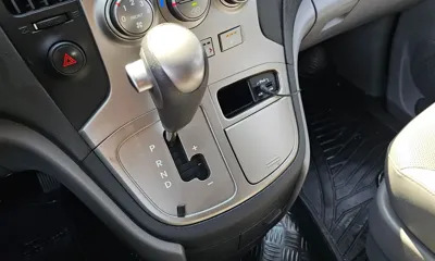 Hyundai Starex 2015, 155747 км, за 5846.03 USD - фото 9