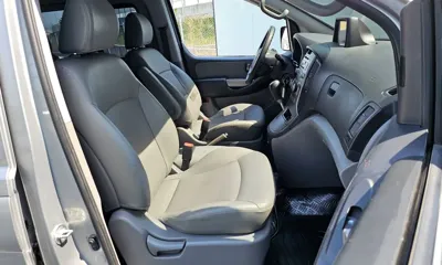 Hyundai Starex 2015, 155747 км, за 5846.03 USD - фото 10