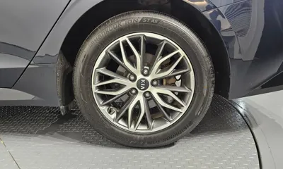 Kia K5 2020, 143552 км, за 10603.7 USD - фото 21