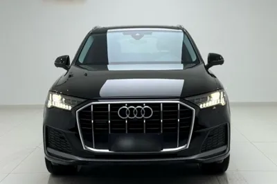 Audi Q7 2021, 71100 км, за 40984 USD