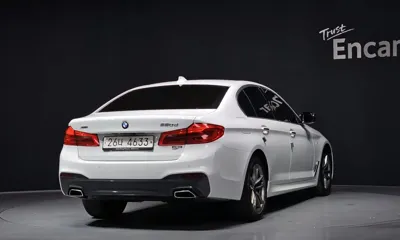 BMW 5-Series 2018, 140699 км, за 16451.93 USD