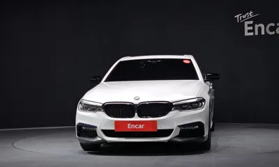 BMW 5-Series 2018, 140699 км, за 16451.93 USD
