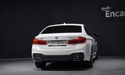 BMW 5-Series 2018, 140699 км, за 16451.93 USD
