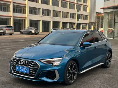 Audi A3 · 2022 год