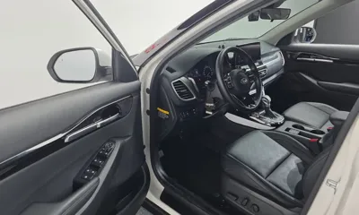 Kia Seltos 2020, 58343 км, за 12221.28 USD - фото 11