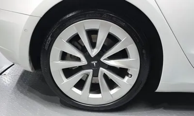 Tesla Model 3 2021, 88723 км, за 23565.71 USD