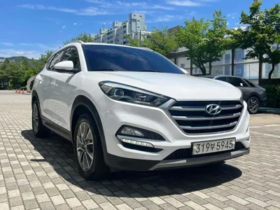 Hyundai Tucson 2018, 120000 км, за 9376.83 USD