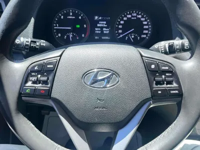 Hyundai Tucson 2018, 120000 км, за 9376.83 USD - фото 12