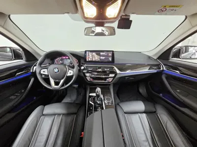 BMW 5-Series 2023, 39720 км, за 23171.85 USD - фото 7