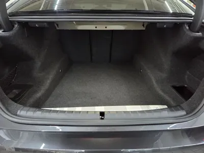 BMW 5-Series 2023, 39720 км, за 23171.85 USD - фото 8