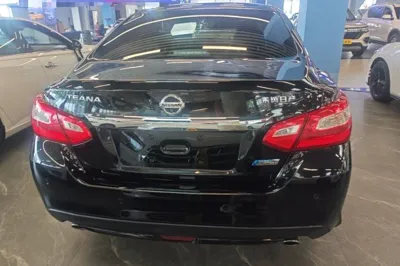 Nissan Teana 2018, 68400 км, за 10469 USD