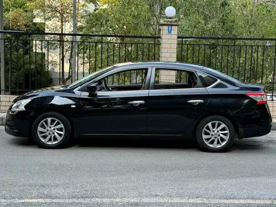 Nissan Sylphy 2013, 129000 км, за 3139.38 USD