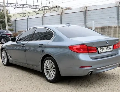 BMW 5-Series 2019, 63379 км, за 14966.52 USD