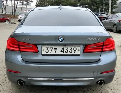 BMW 5-Series 2019, 63379 км, за 14966.52 USD