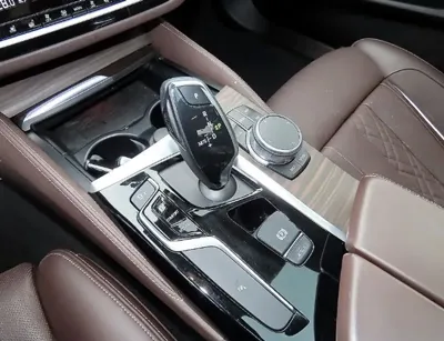 BMW 5-Series 2019, 63379 км, за 14966.52 USD - фото 11