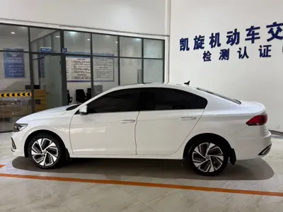 Volkswagen Bora 2023, 22000 км, за 12247.41 USD - фото 7